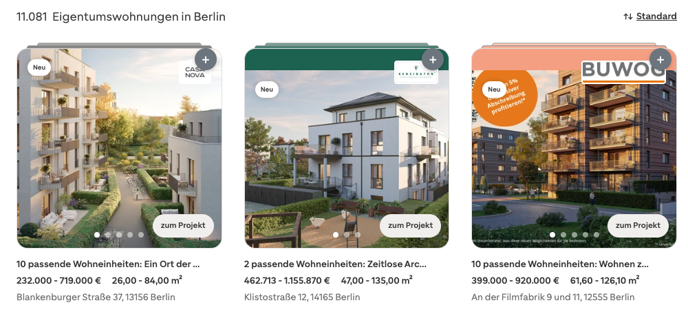 ImmobilienScout24-Trefferliste mit dem grauen „+"-Symbol oben rechts auf jeder Objektkarte